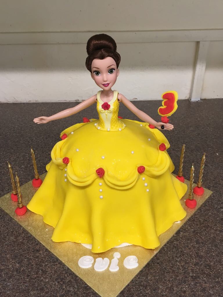 Beauty and The Beast Belle cake