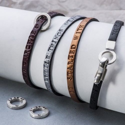 personalised men’s bracelet in leather with silver charm